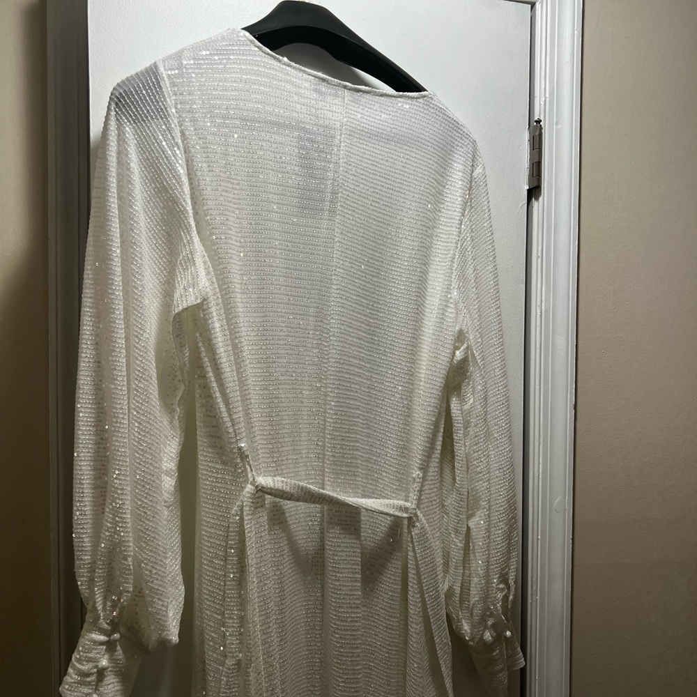 Pantora Bridal Wedding Robe - Picture 7 of 11